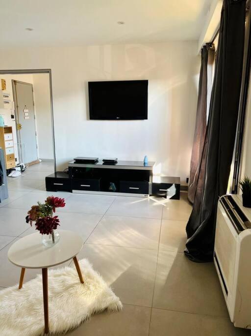 Apartamento T2 55m2 4p Circuit Du Castellet /plages